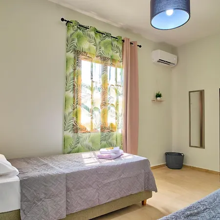 Placidus Summerhouse Arillas *