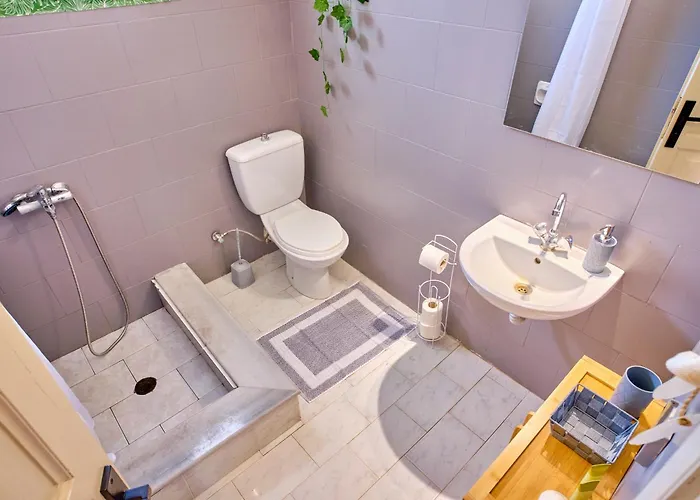 Placidus Summerhouse Arillas Apartment *